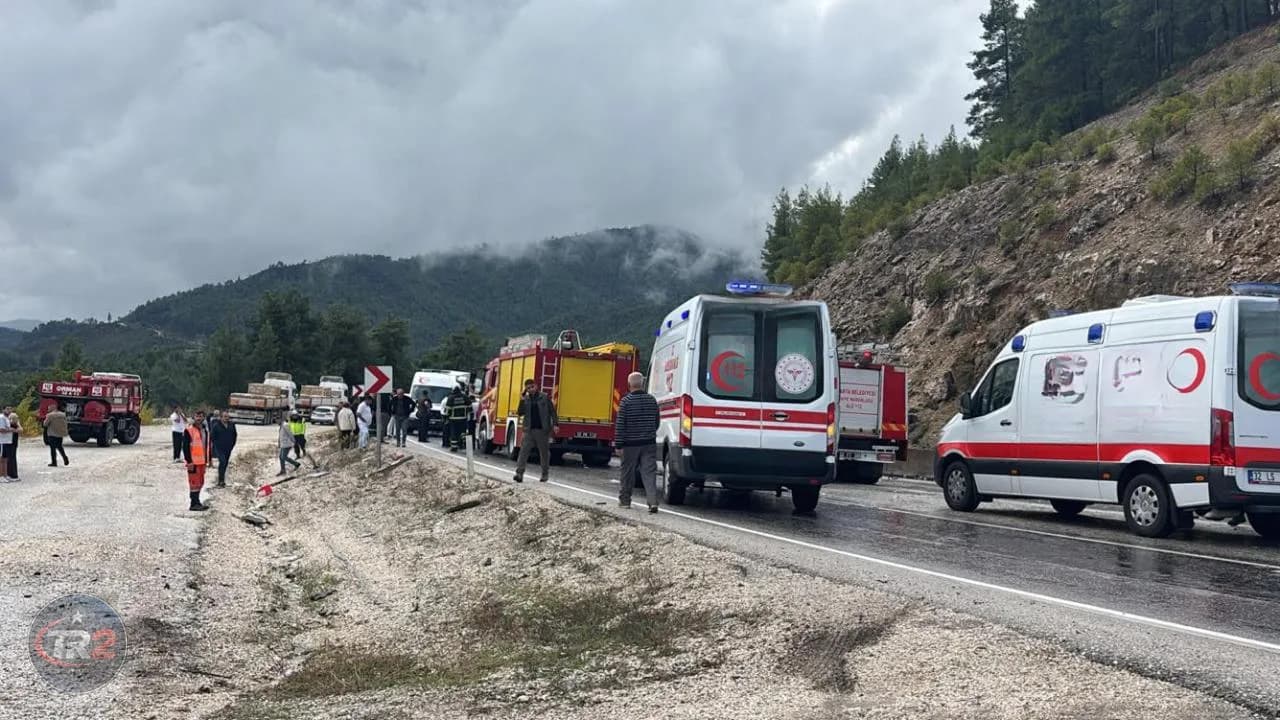 Burdur'da otobüs kazası: 1 ölü, 8 yaralı