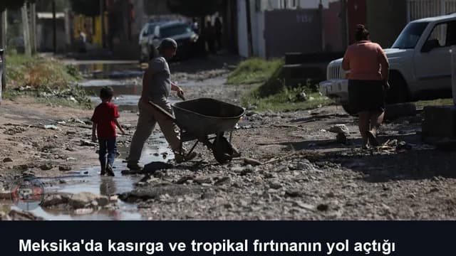 Meksika'da kasırga ve tropikal fırtınanın yol açtığı şiddetli yağışlar sonucu 6 kişi öldü