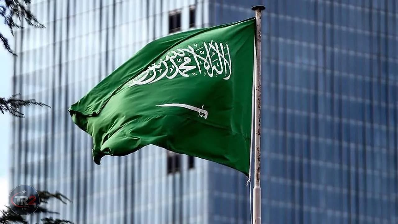 Arap Koalisyonu: Husilerin Suudi Arabistan'a fırlattığı 3 füze ile 4 İHA imha edildi