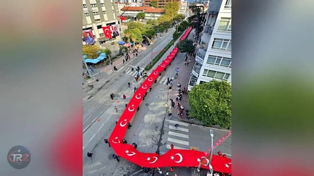 Samsun'da Cumhuriyet Bayramı 1919 metrelik Türk bayrağıyla kutlandı