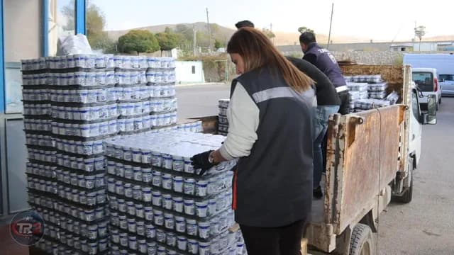 Van'da son kullanma tarihi geçen 860 koli ayran imha edildi