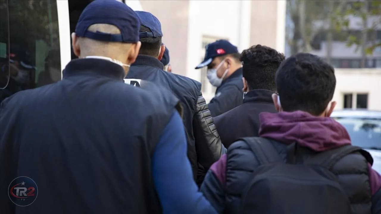 FETÖ'nün güncel yapılanmasına operasyon: 10 gözaltı