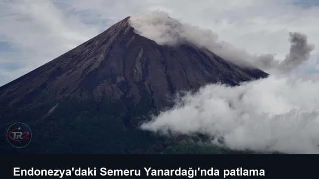 Endonezya'daki Semeru Yanardağı'nda patlama yaşandı