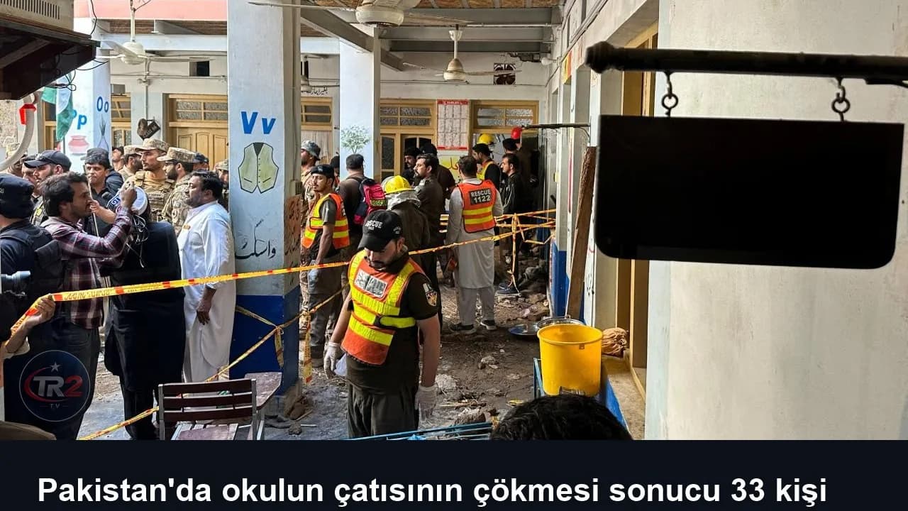 Pakistan'da okulun çatısının çökmesi sonucu 33 kişi öldü